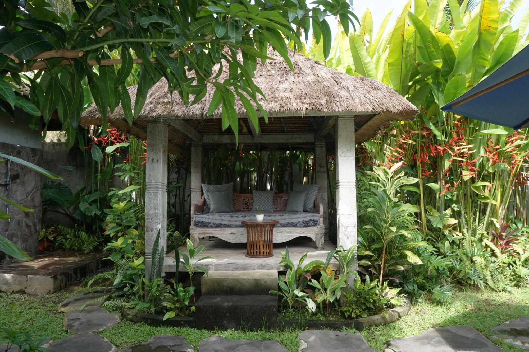 Villa Heliconia Ubud Exteriör bild
