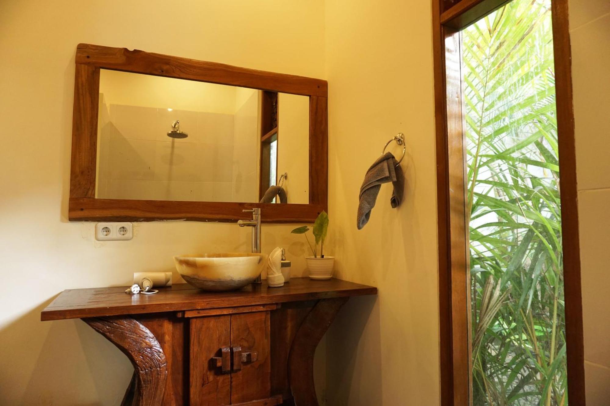 Villa Heliconia Ubud Exteriör bild